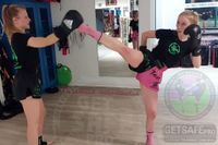 frauen fitness boxen kickboxen mainz kampfsportschule getsafepro selbstverteidigung kinder kampfsport