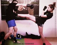 getsafepro erduan dzafovic personaltraining frauen kickboxen selbstverteidigung krav maga mainz lisa 2